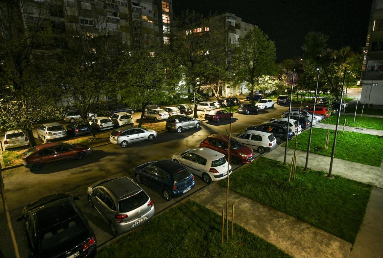 Apartman Centar 2 Podgoriţa Exterior foto