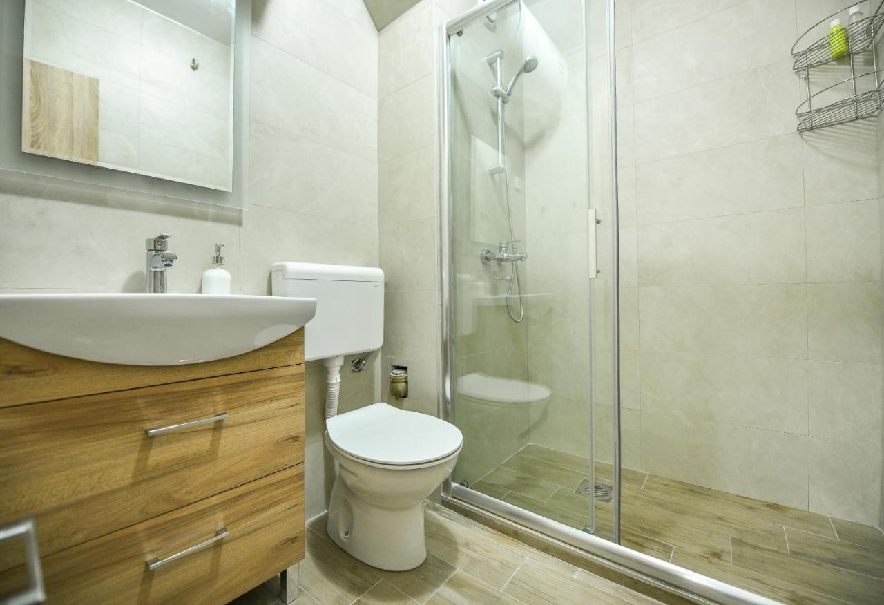 Apartman Centar 2 Podgoriţa Exterior foto